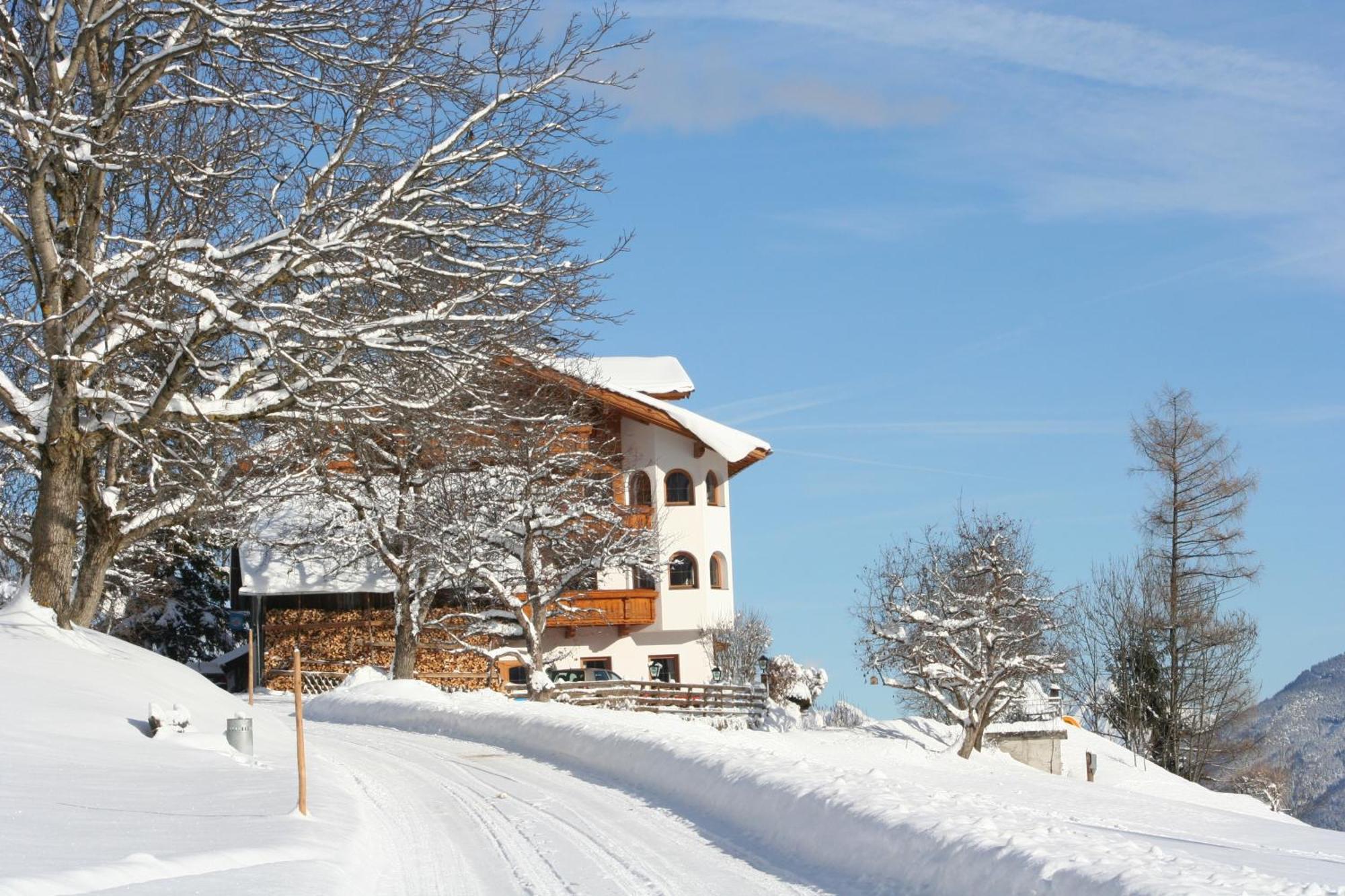 Gasthof Groebenhof Fulpmes Exterior photo